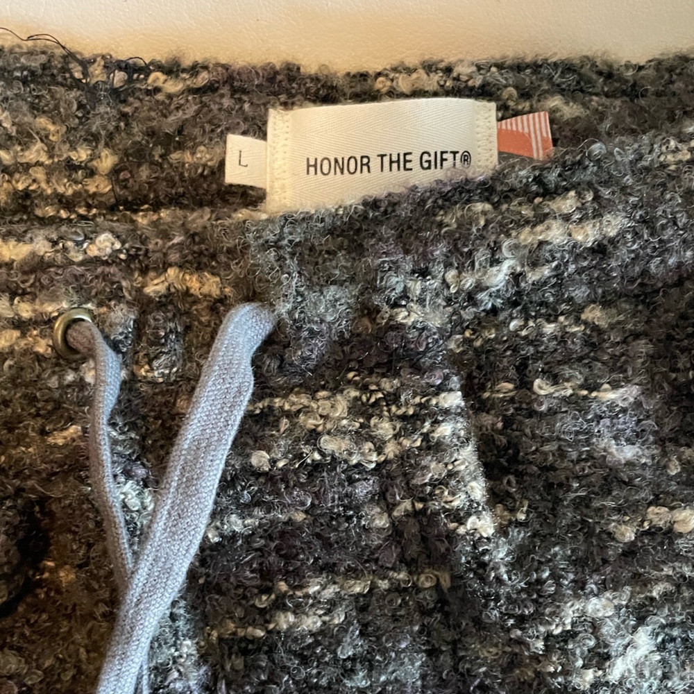 Honor The Gift Compton Short - Picture 4 of 4